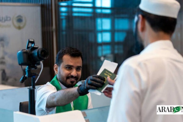 Pakistan allows early passport renewals for Hajj 2027 pilgrims