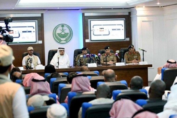 Haj begins as over 2 million pilgrims converge in Mina