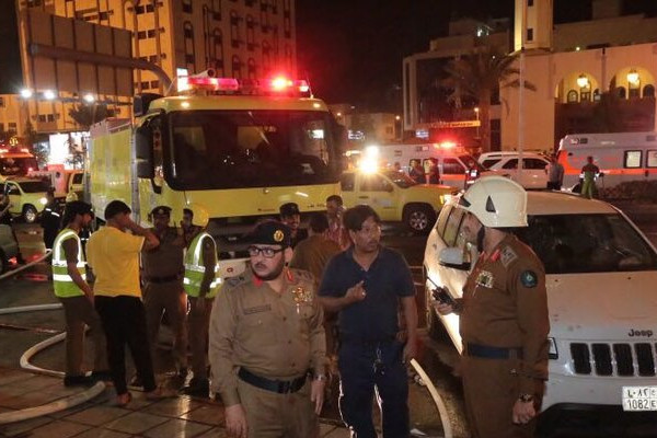 Fire breaks out in 15-story Makkah hotel, 600 pilgrims evacuated