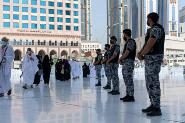 Al-Rabiah announces success of Hajj's health plan with zero COVID-19 cases