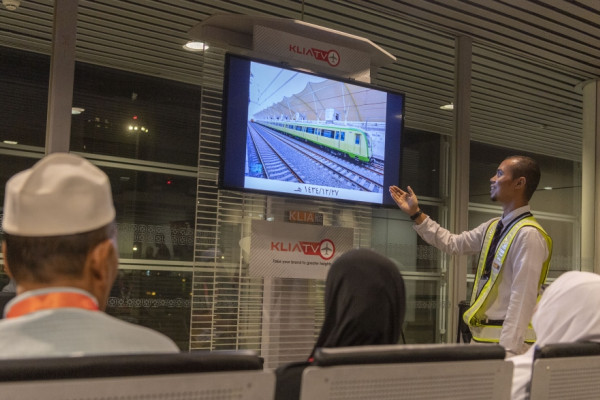 Holy mosques’ development projects amaze Malaysian pilgrims