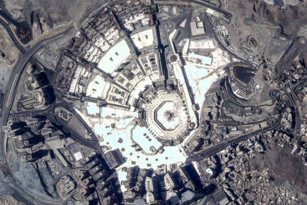 UAE satellite snaps photo of Makkah from space