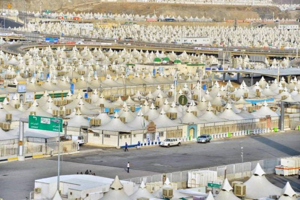 Space for each pilgrim 4 times larger than normal