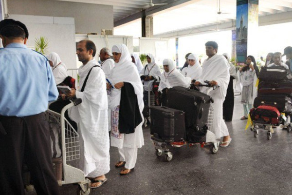Private tour operators decide to lower Hajj package rate