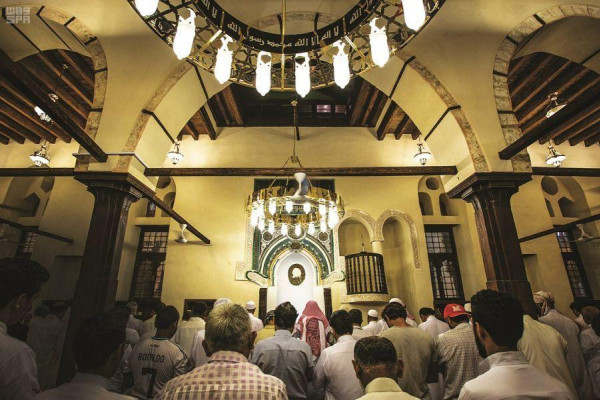 Muslims perform prayers at renovated historic mosques in Saudi Arabia
