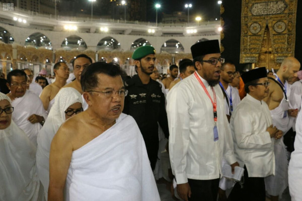 Vice President of the Republic of Indonesia performs Umrah