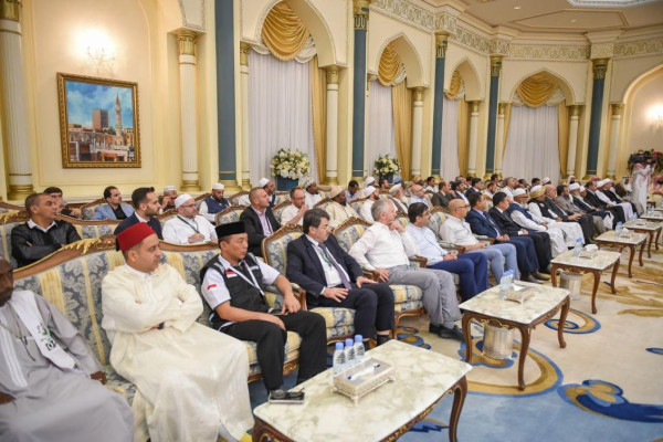 ‘A pure bond’ — Madinah governor welcomes Hajj pilgrims