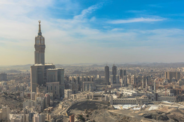 Arab pilgrim commits suicide at Grand Mosque   in Makkah