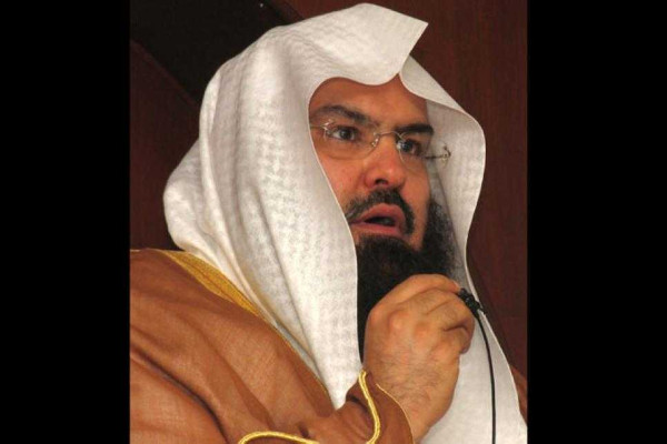Sudais warns pilgrims against politicizing Haj