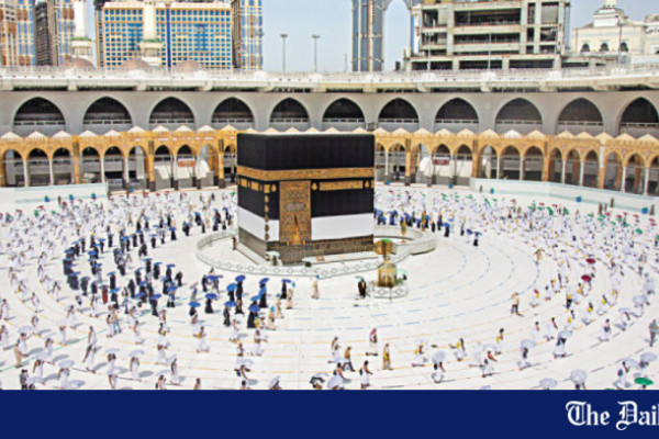 Immigration of hajj pilgrims to be completed at Dhaka airport