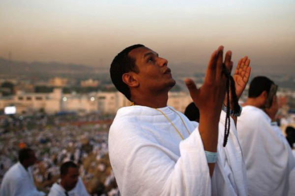 PM directs finalisation of Hajj policy for 2018