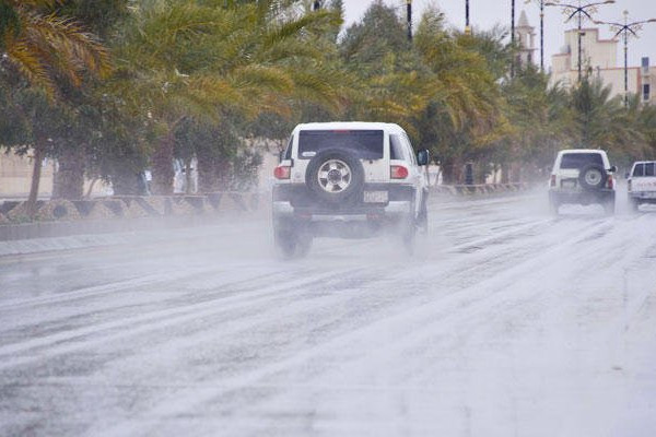 Severe weather sweeps across Saudi Arabia