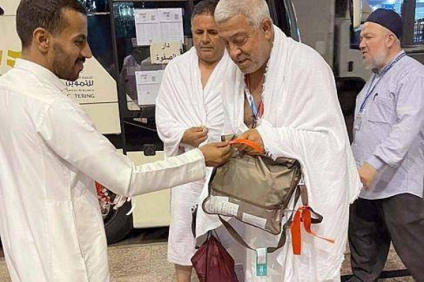 First group of Turkish pilgrims arrives in Makkah