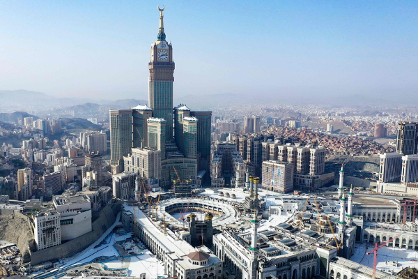 Makkah hotels bounce back with price cuts