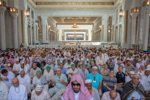 Haram imams call on faithful to reap fruits of Ramadan
