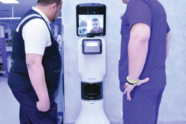 Haj goes digital with ‘robots’ linking pilgrims with doctors in Riyadh, Jeddah