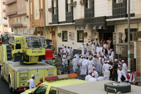 391 Indian pilgrims evacuated after fire