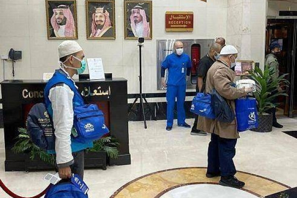 First batch of Umrah performers from abroad arrives in Madinah