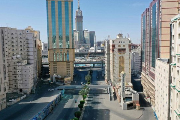 Saudi Arabia to suspend Taraweeh prayers in Ramadan