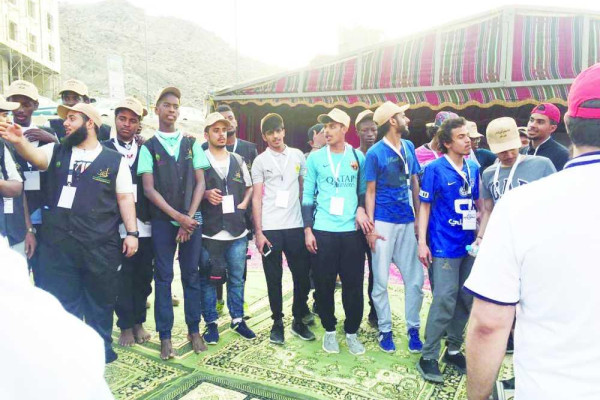 600 volunteers clean up Mount Ghar Thour