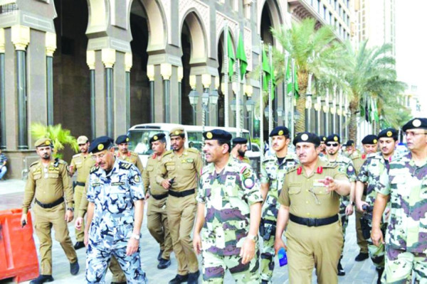 30,000 security men deployed at Grand Mosque to manage crowd during Ramadan