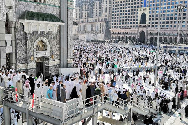 Saudi government, private sectors intensify Umrah efforts