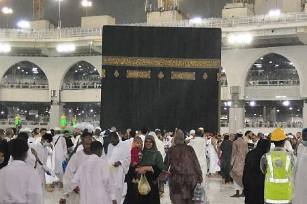 Saudi Arabia’s civil defense in Makkah prepares for more heavy rain