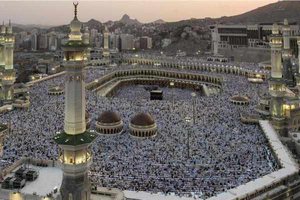 When Tragedy Struck Hajj Pilgrims in Mecca