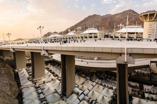 ThePlace: Mina, the valley of the Pilgrims