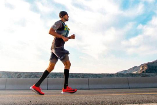 Emirati man to run from Abu Dhabi's Grand Mosque to Makkah