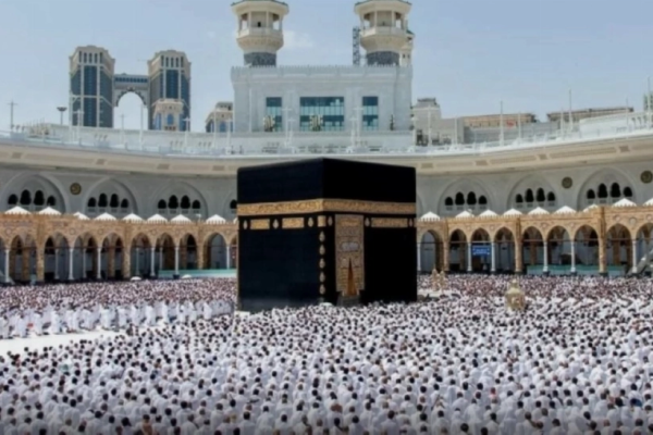 Hajj, Umrah service companies face SR100,000 fine for failing to report overstayers
