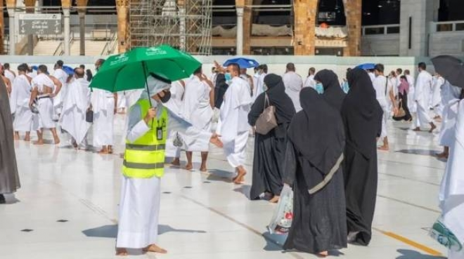 women-can-issue-umrah-visa-without-mahram-on-one-condition